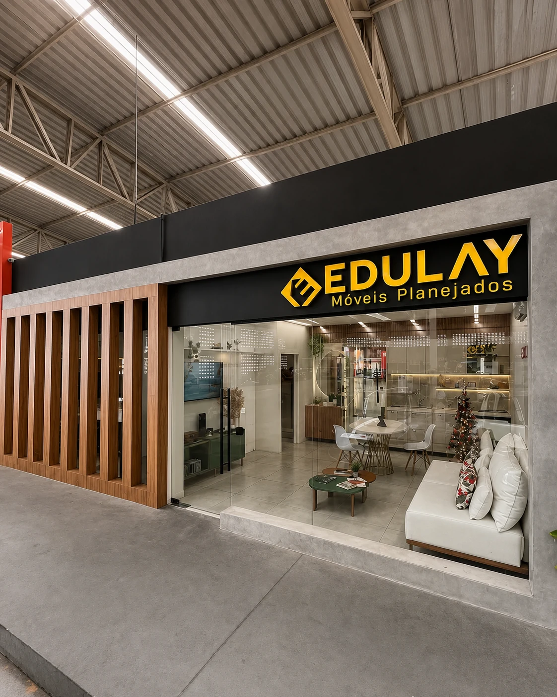 Fachada do showroom Edulay Móveis Planejados no Engecopi Home Center